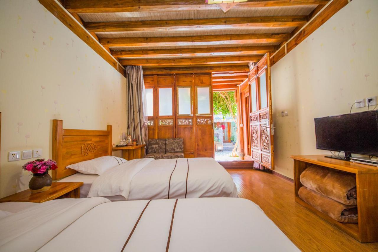 Lijiang Rongyi Homestay Eksteriør billede