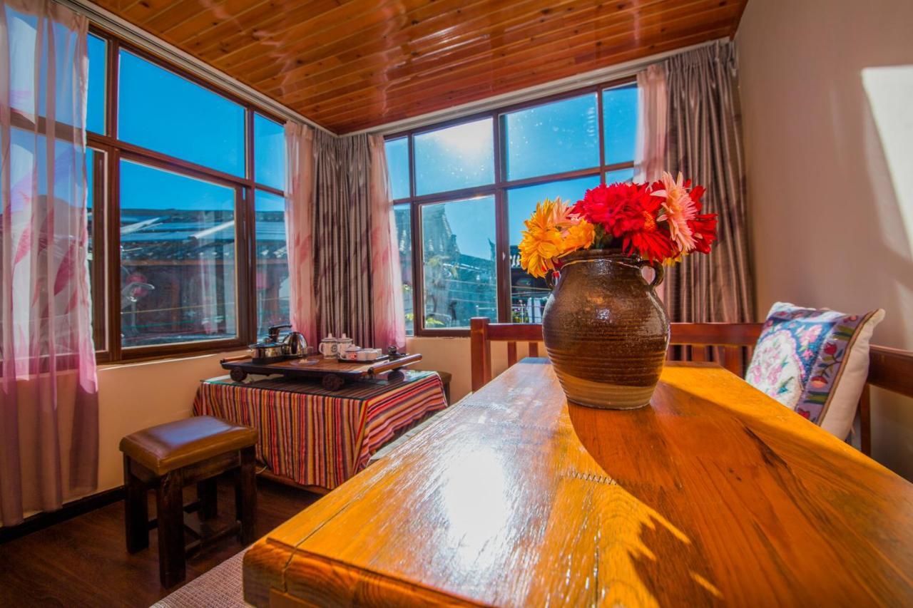 Lijiang Rongyi Homestay Eksteriør billede